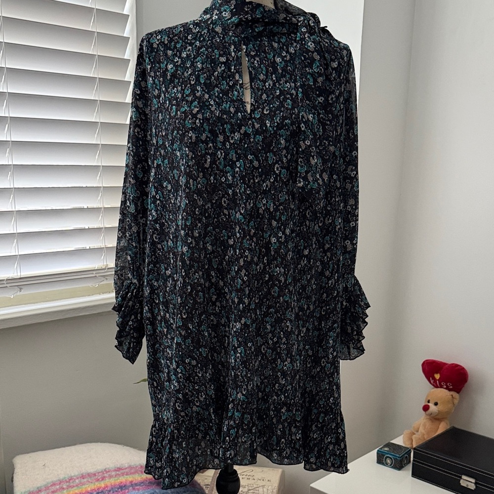 Zara - Black and Blue Floral Long Sleeve Mini Dress